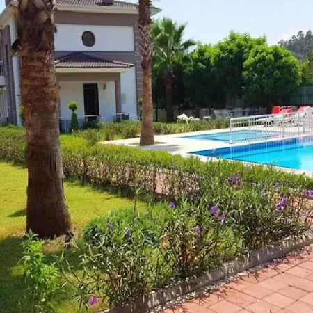 виллы с тремя спальнями комплекс пак в г.кемер, анталья * Kemer