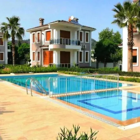 виллы с тремя спальнями комплекс пак в г.кемер, анталья Villa Kemer